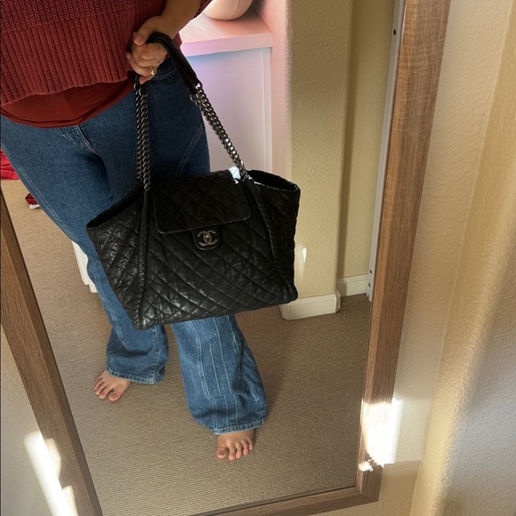 AUTH Chanel Tote Flap Bag - Picture 11 of 15